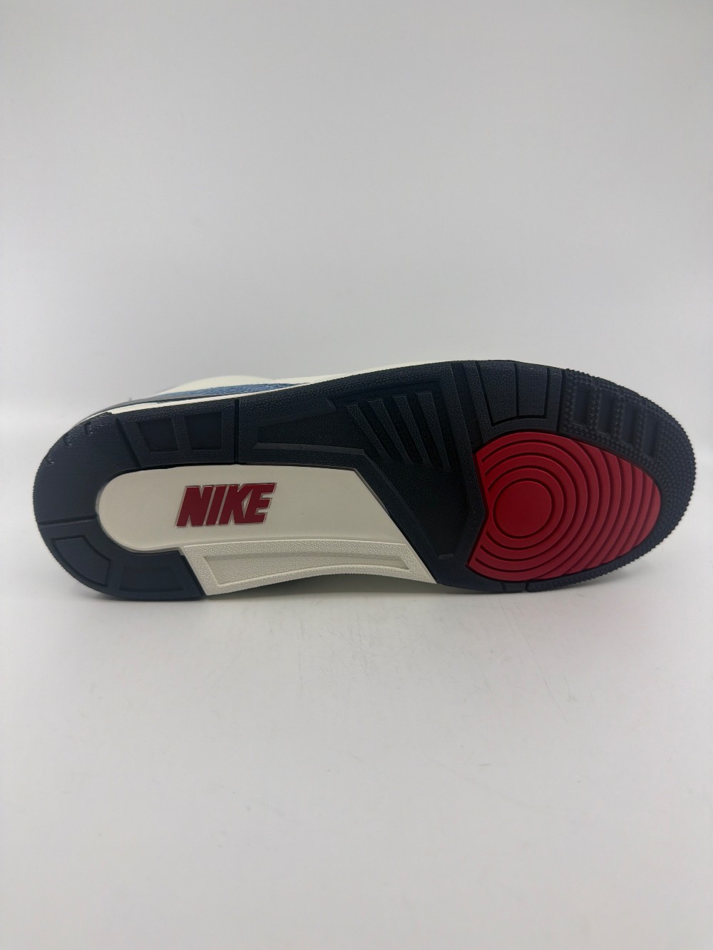 AJ 3 X LEVIS - ALL-STAR