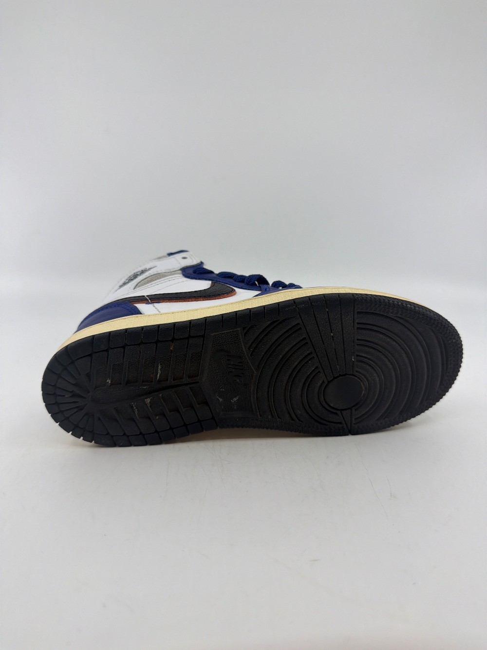 *USED* AJ 1 (PS) - RARE AIR