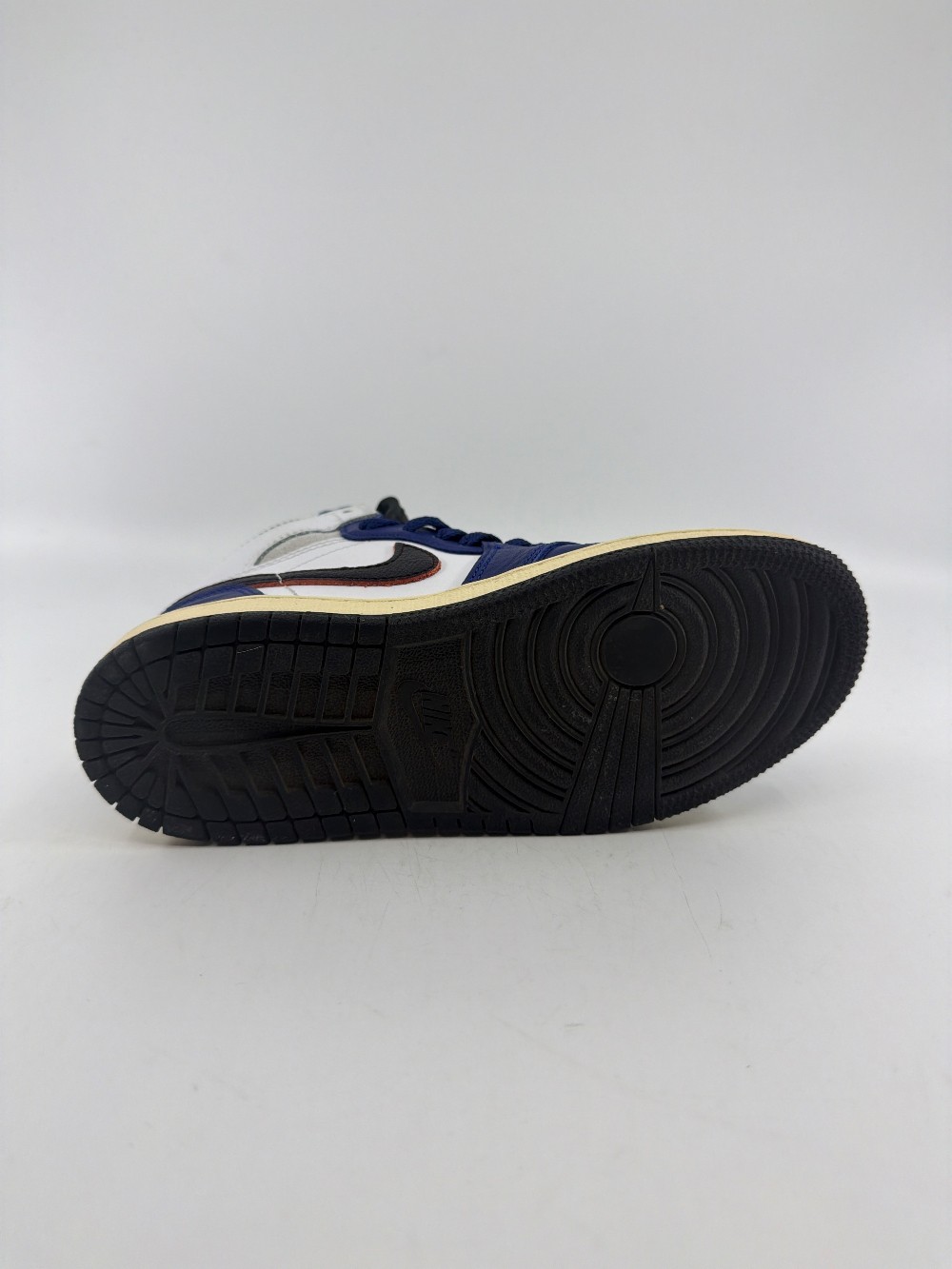 *USED* AJ 1 (PS) - RARE AIR