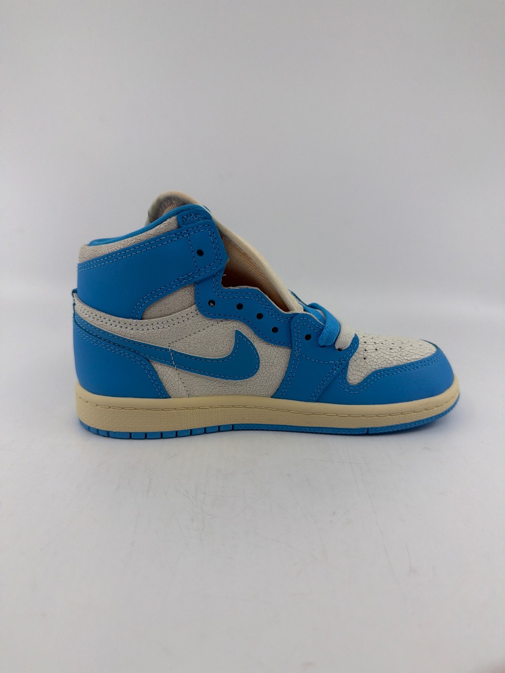 AJ 1 (PS) - UNC REIMAGINED