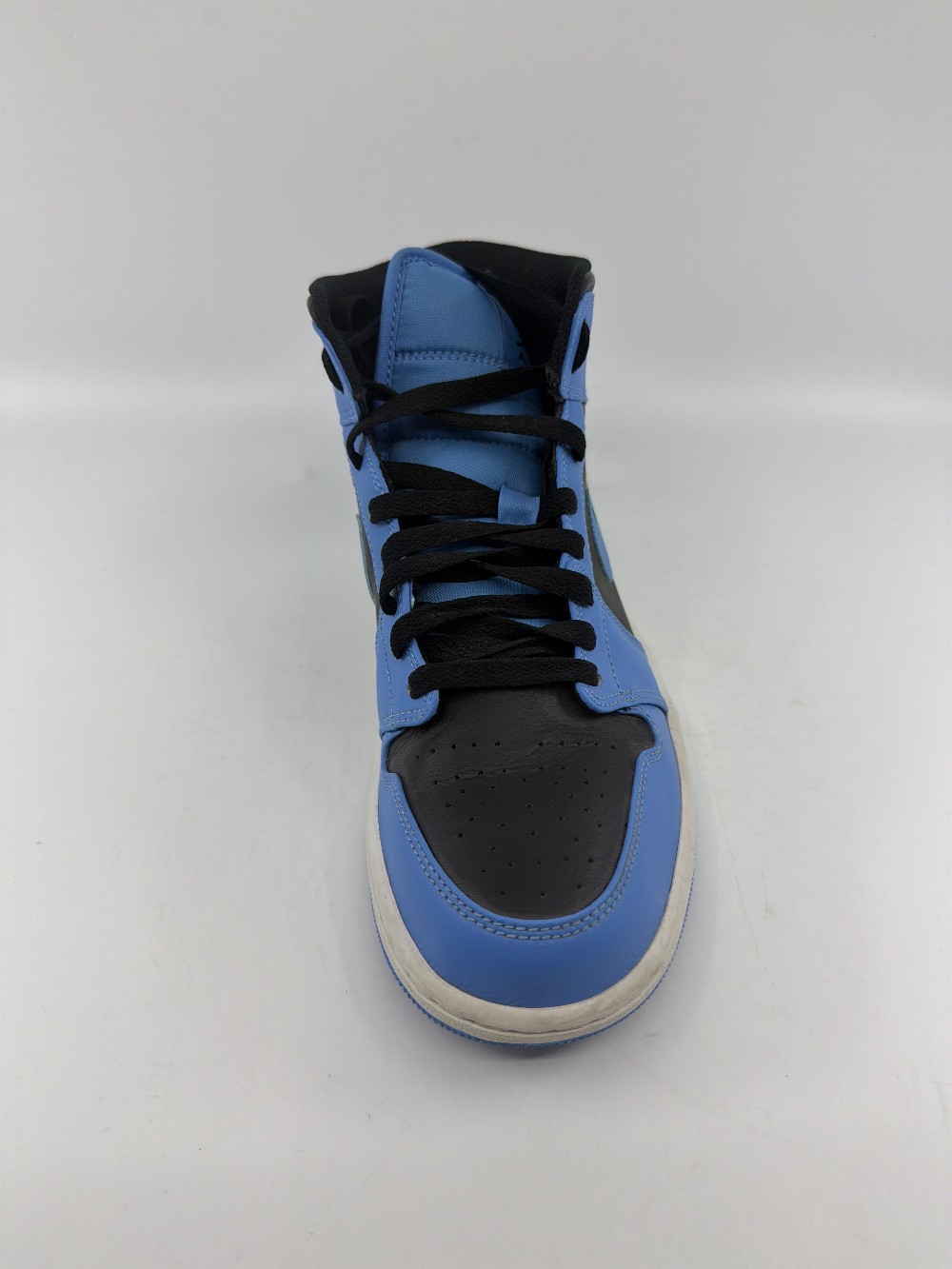 *USED/REP BOX* AJ 1 MID - UNIVERSITY BLUE BLACK