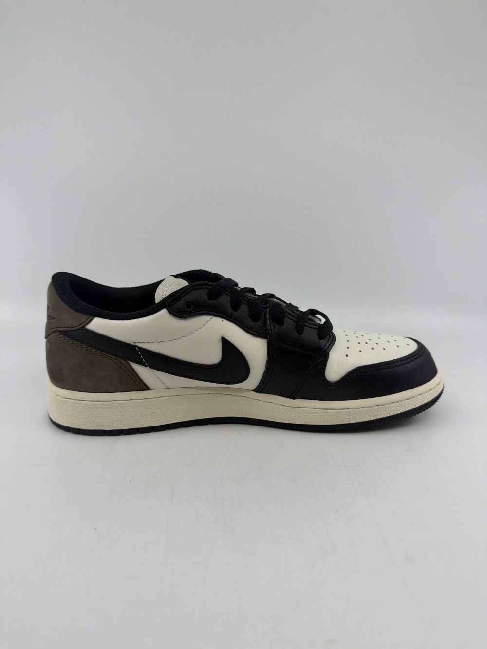 *USED* AJ 1 LOW OG (GS) - MOCHA
