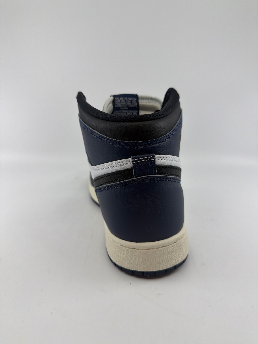 *USED* AJ 1 (GS) - MIDNIGHT NAVY