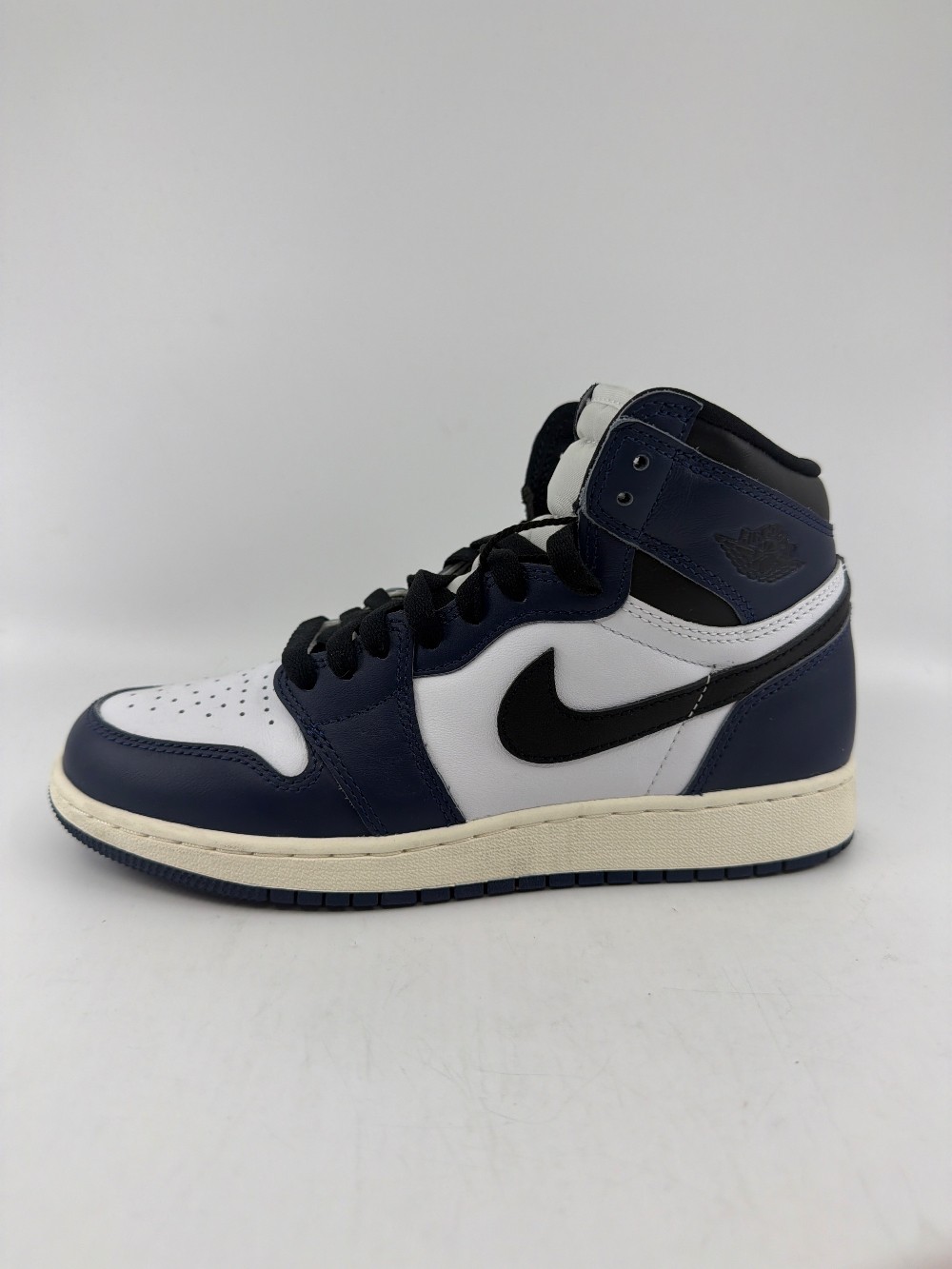 *USED* AJ 1 (GS) - MIDNIGHT NAVY