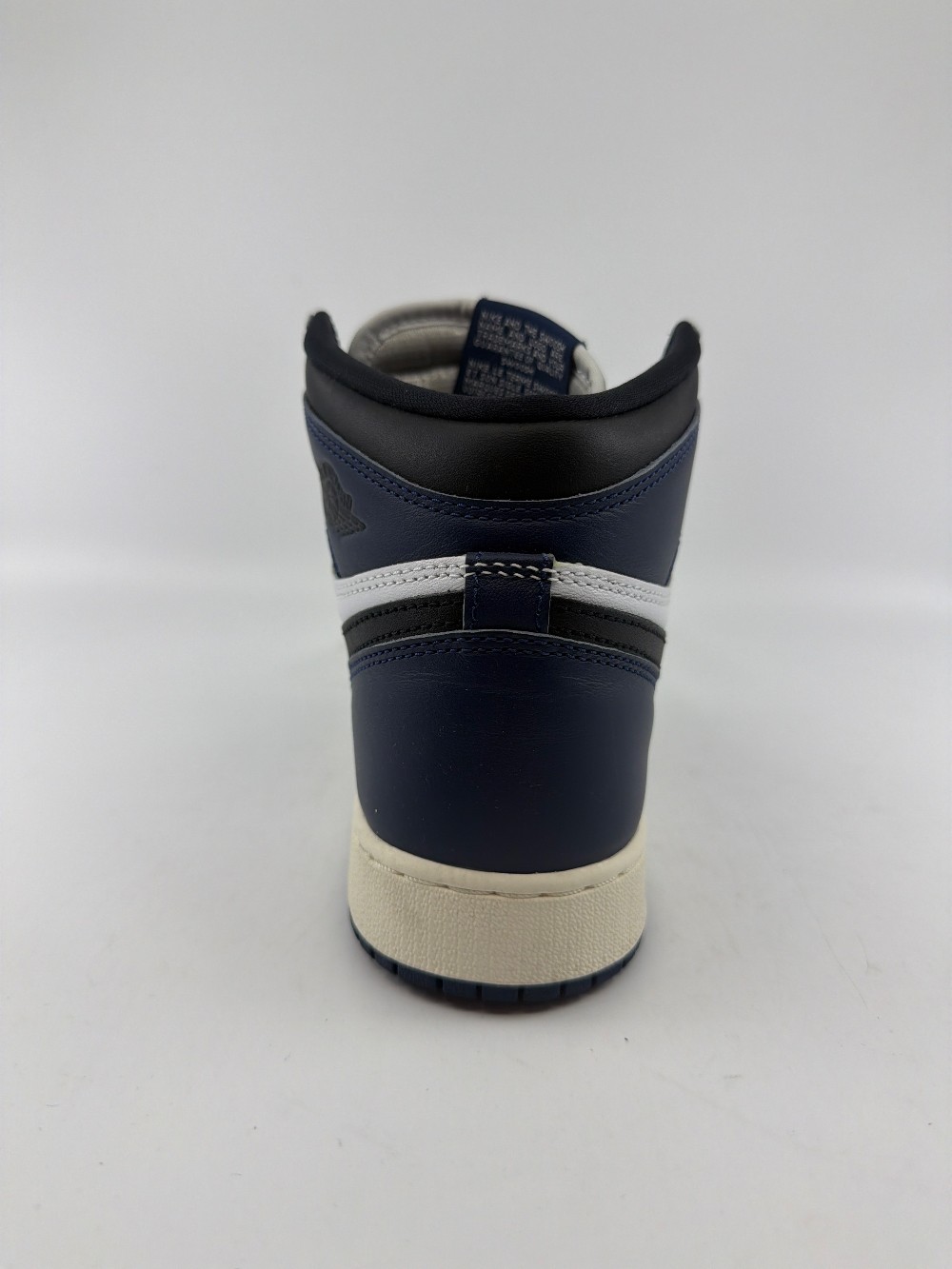 *USED* AJ 1 (GS) - MIDNIGHT NAVY