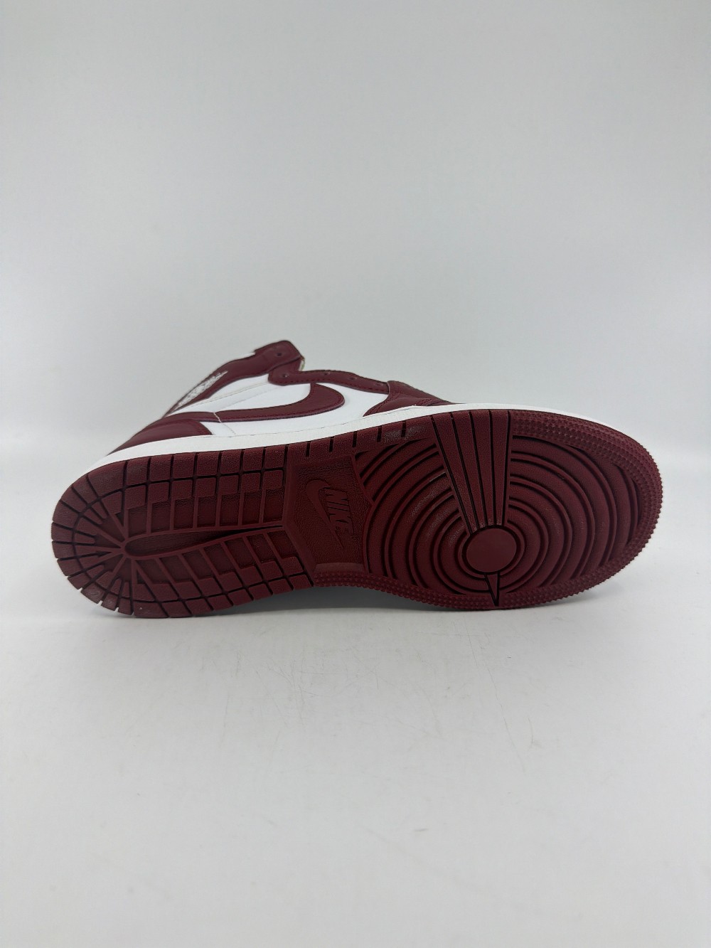 AJ 1 (GS) - ARTISNAL TEAM RED