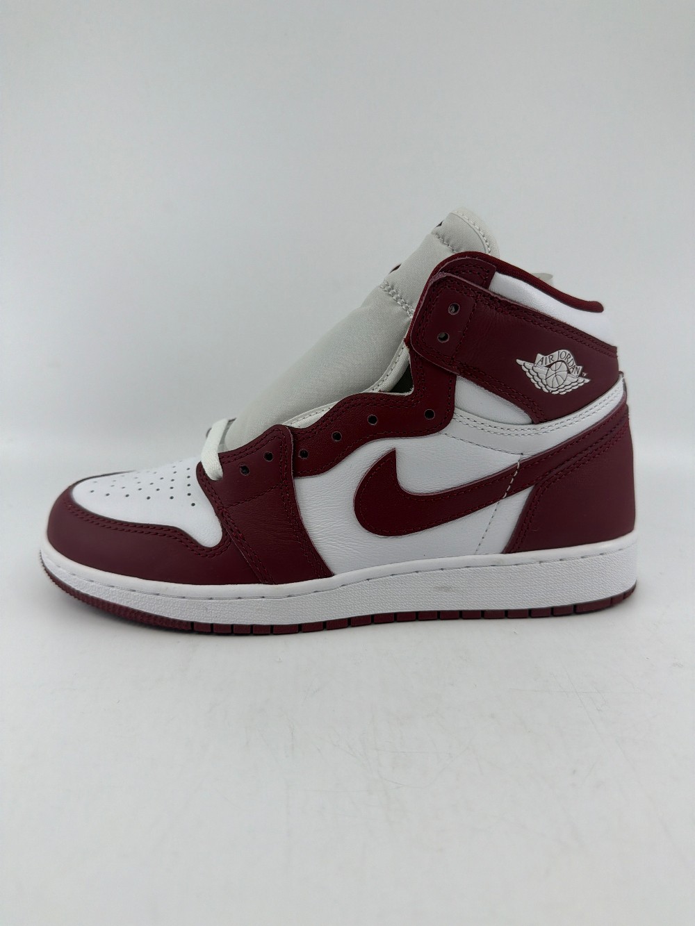 AJ 1 (GS) - ARTISNAL TEAM RED