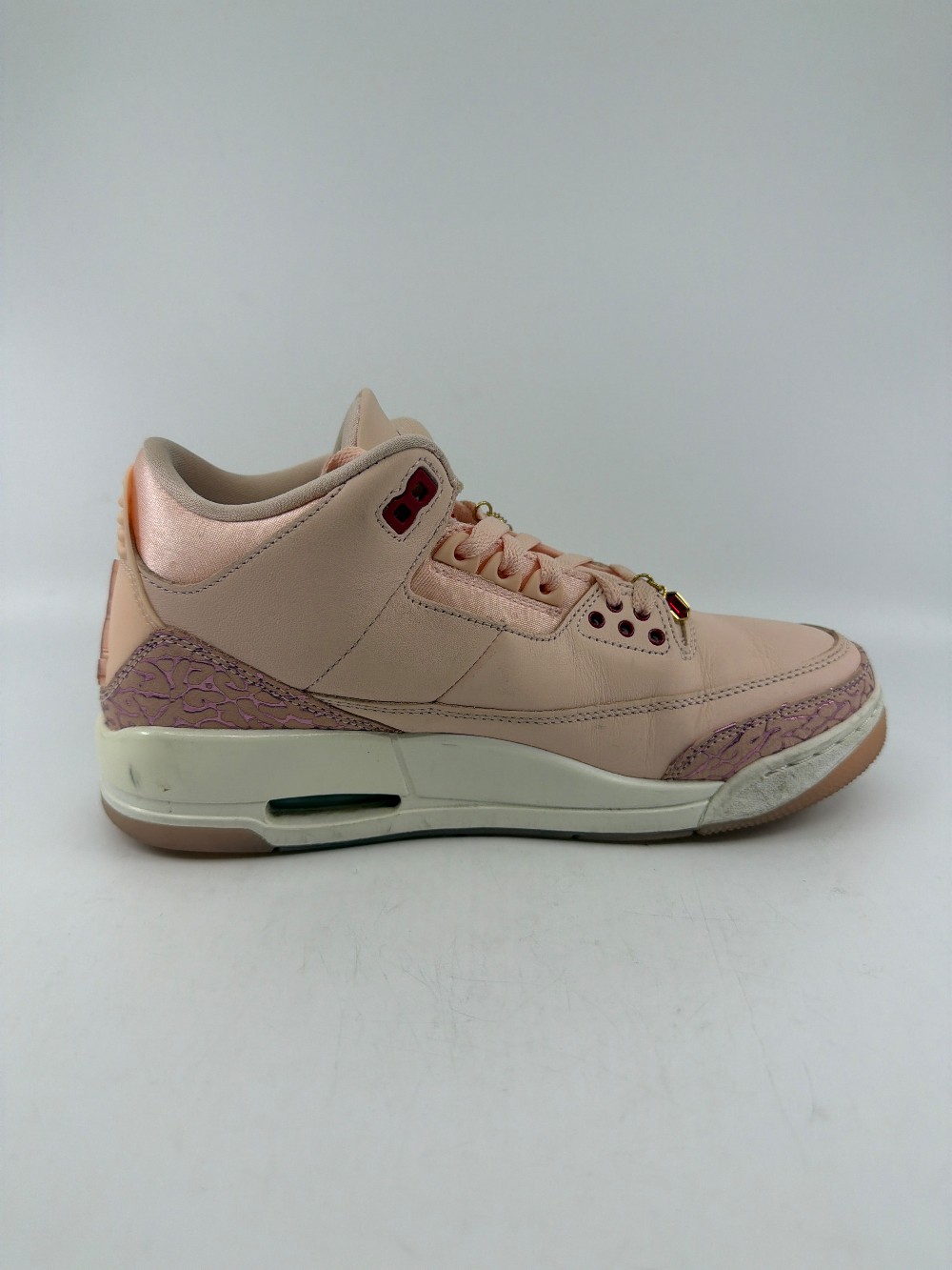 *USED* AJ 3 (W) - VALENTINES DAY TREAT YOURSELF