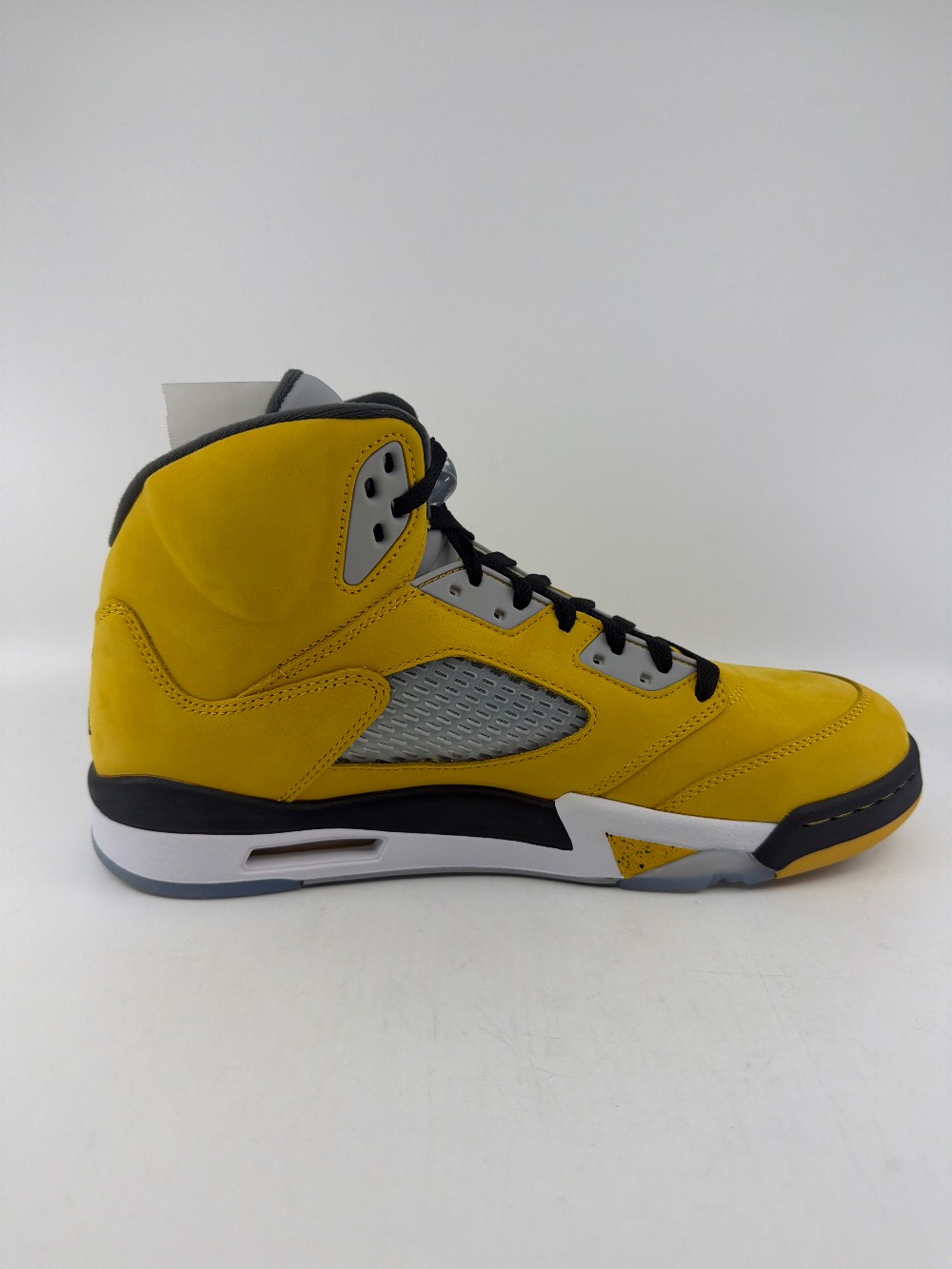 AJ 5 - TOKYO T23 (2025)