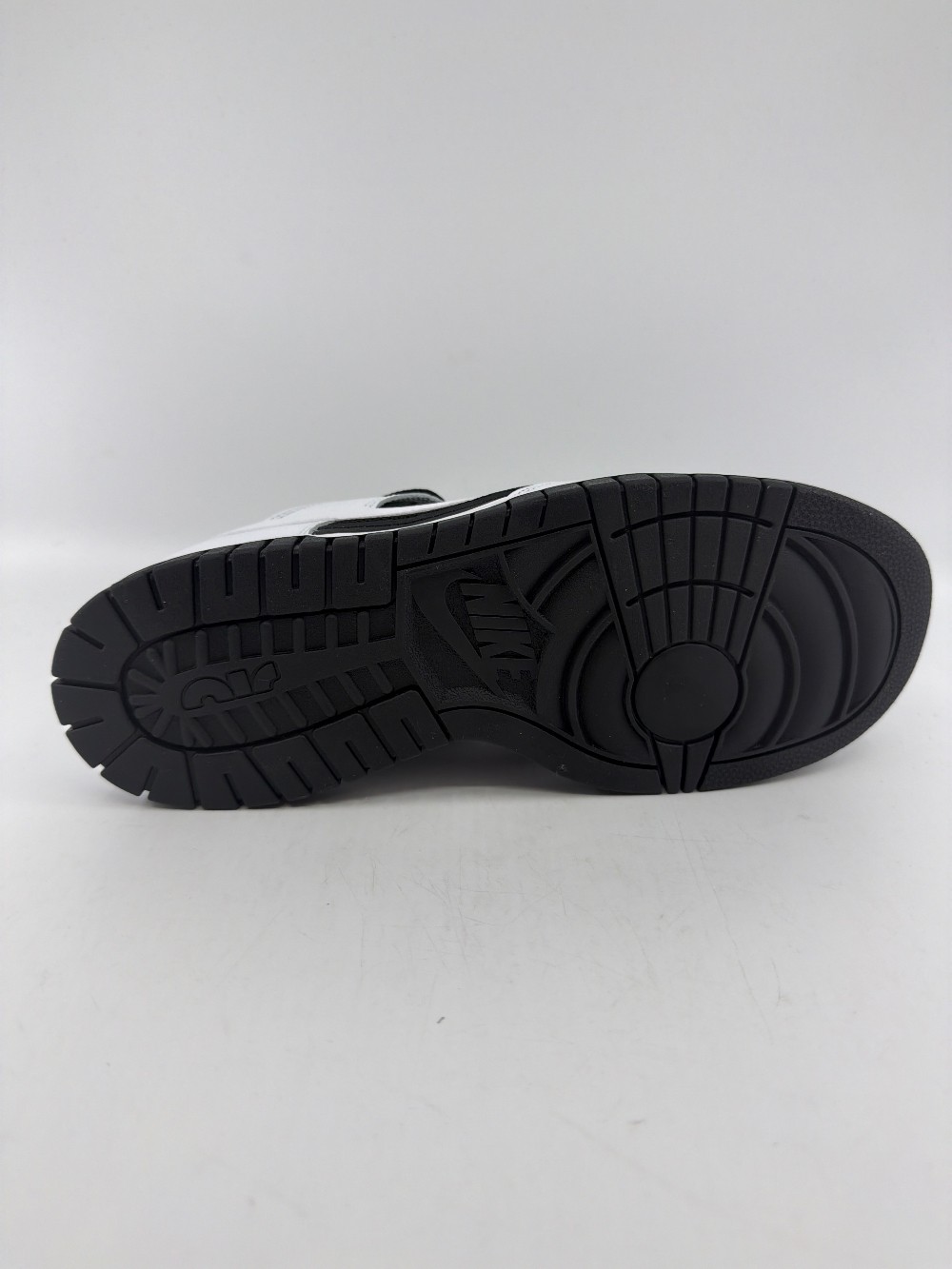 NIKE DUNK LOW JUMBO - REVERSE PANDA