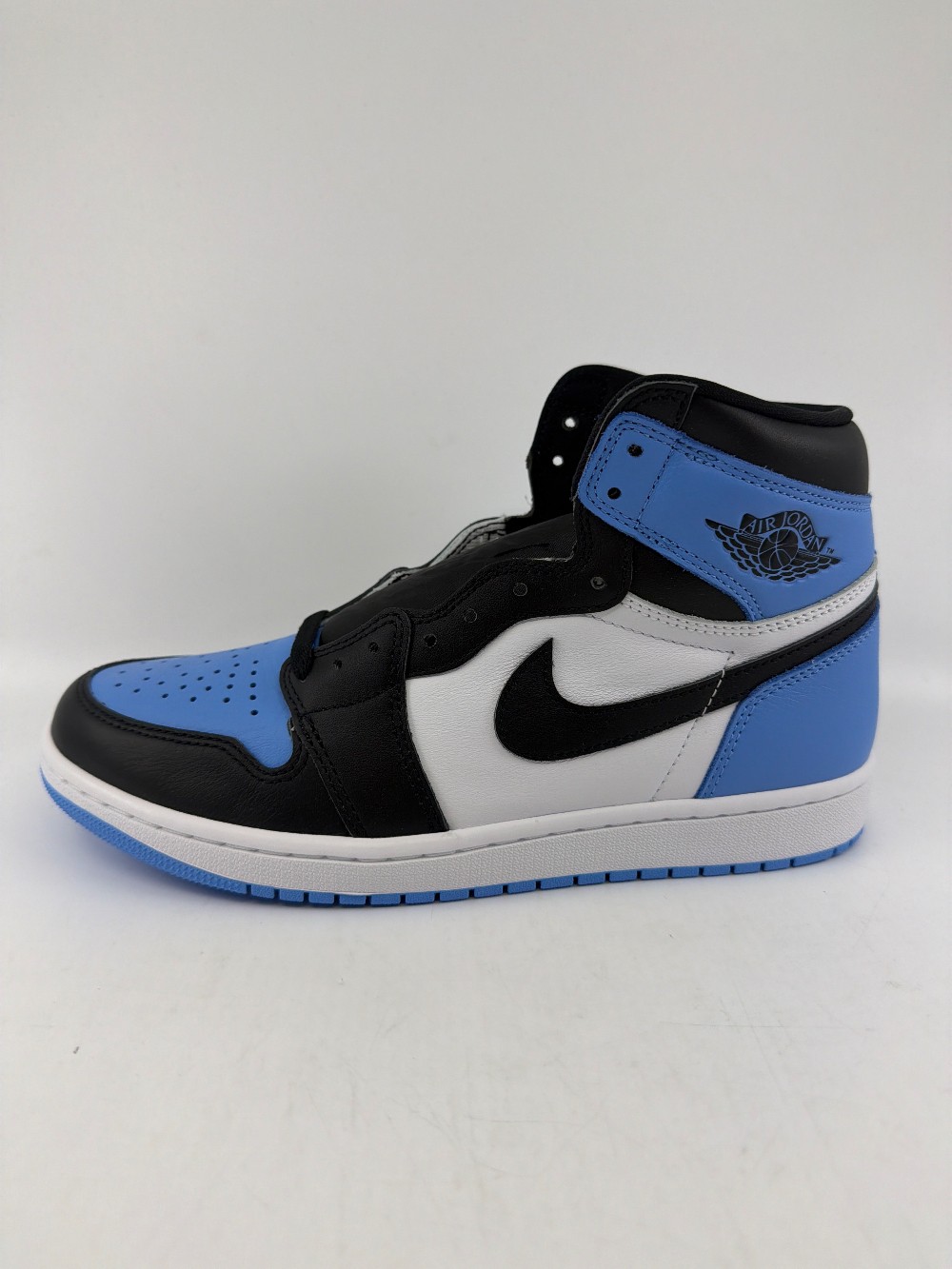 AJ 1 - UNC TOE