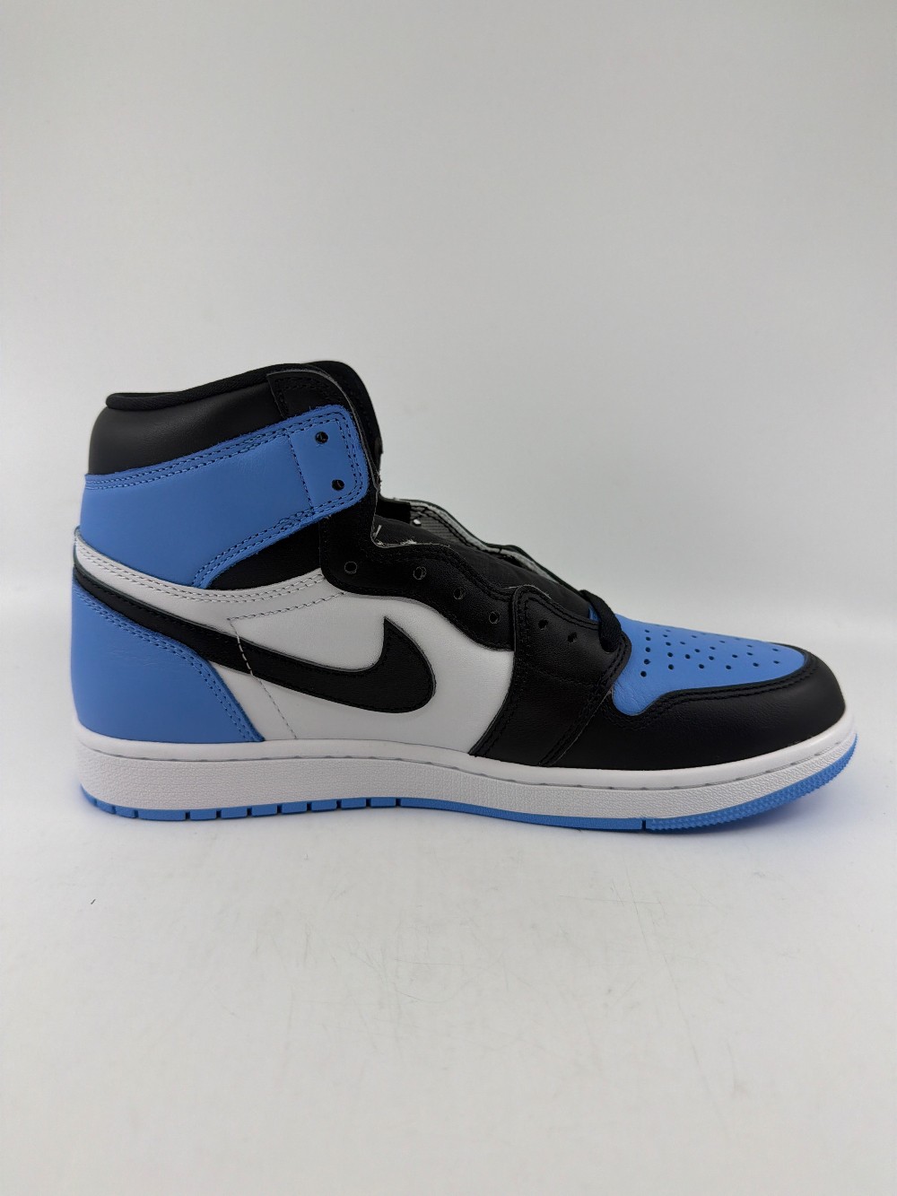 AJ 1 - UNC TOE