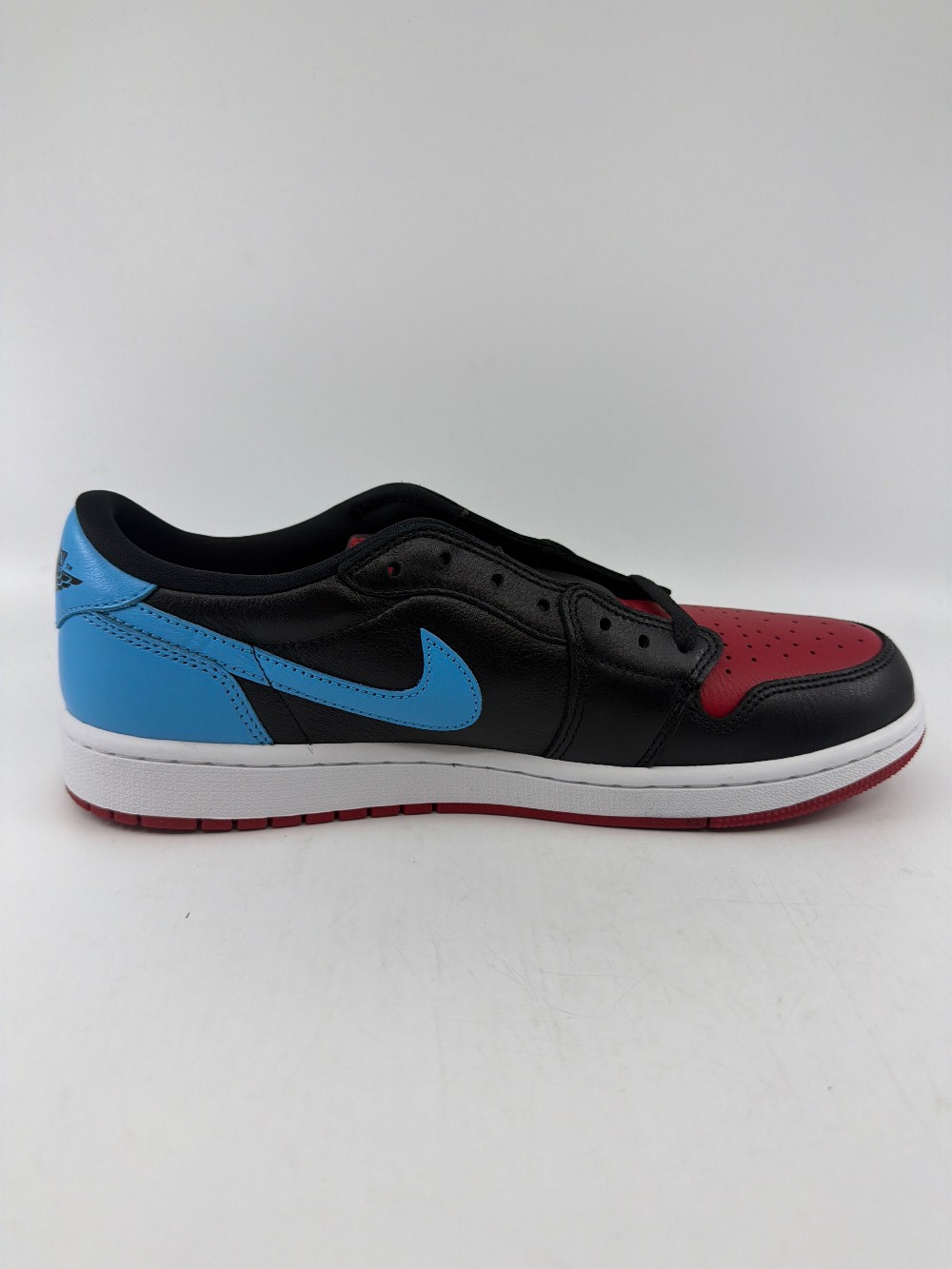 AJ 1 LOW (W) - NC TO CHI