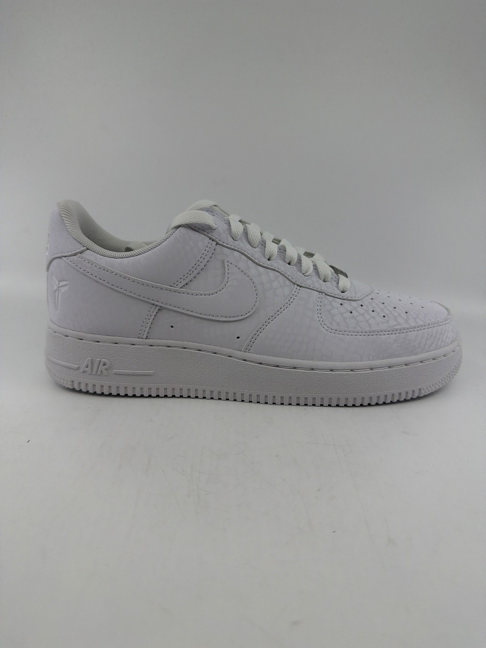 NIKE AIR FORCE 1 LOW X KOBE BRYANT - FOREVER WHITE