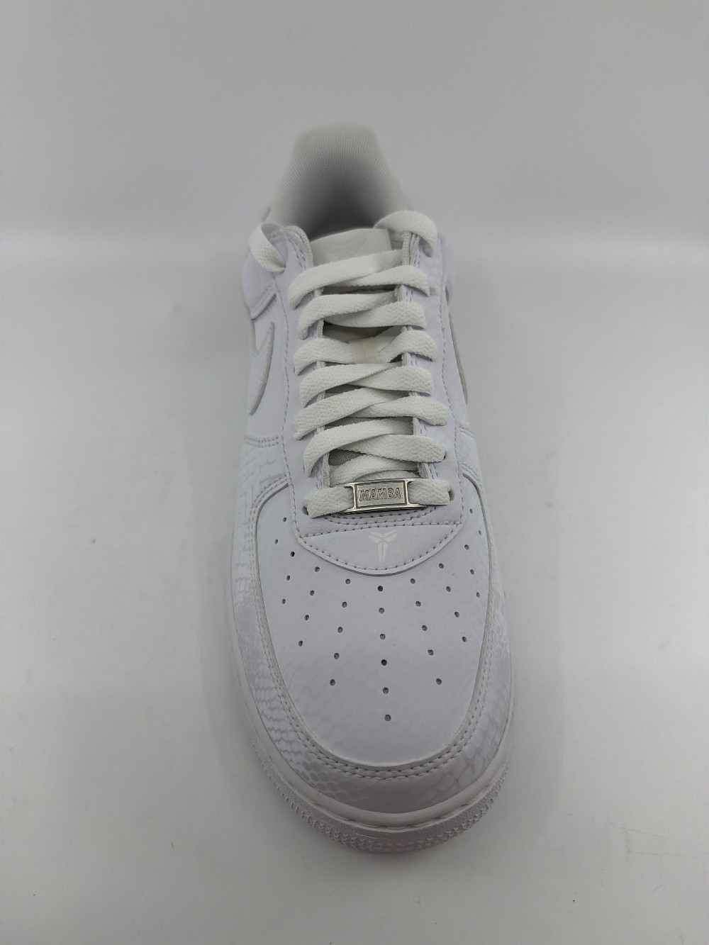 NIKE AIR FORCE 1 LOW X KOBE BRYANT - FOREVER WHITE