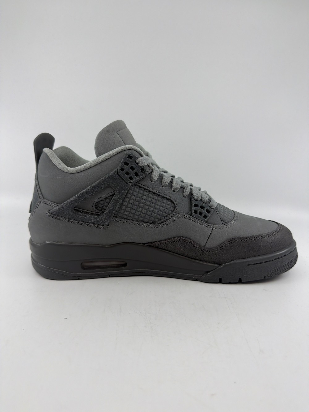 AJ 4 - PARIS OLYMPICS WET CEMENT