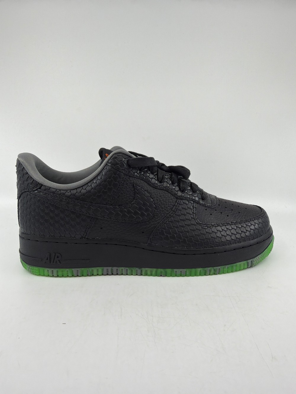 NIKE AIR FORCE 1 LOW - HALLOWEEN (2023)