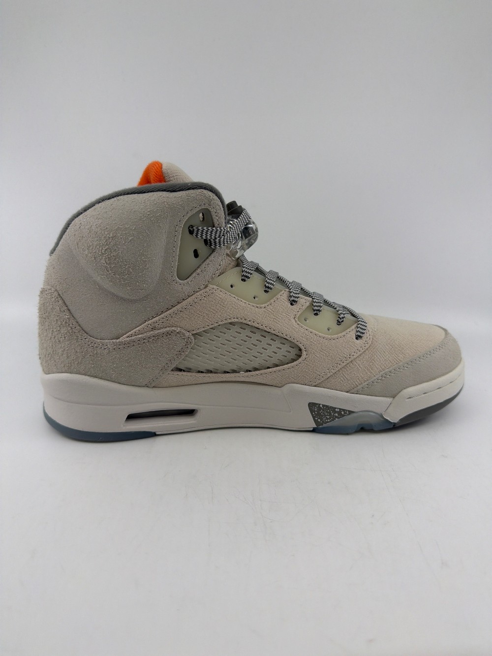 AJ 5 - CRAFT LIGHT OREWOOD BROWN