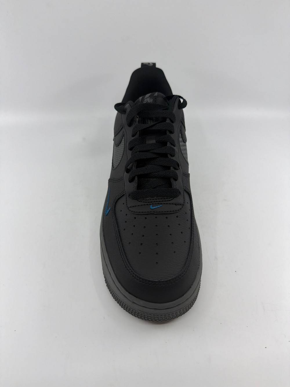 NIKE AIR FORCE 1 LOW - BLACK ROYAL CARBON FIBER