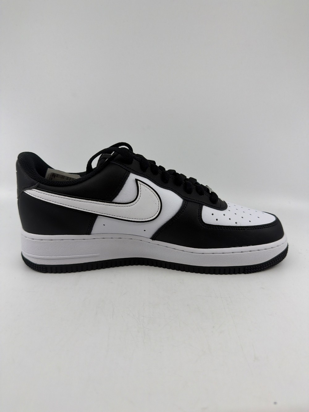 NIKE AIR FORCE 1 LOW - WHITE SWOOSH PANDA