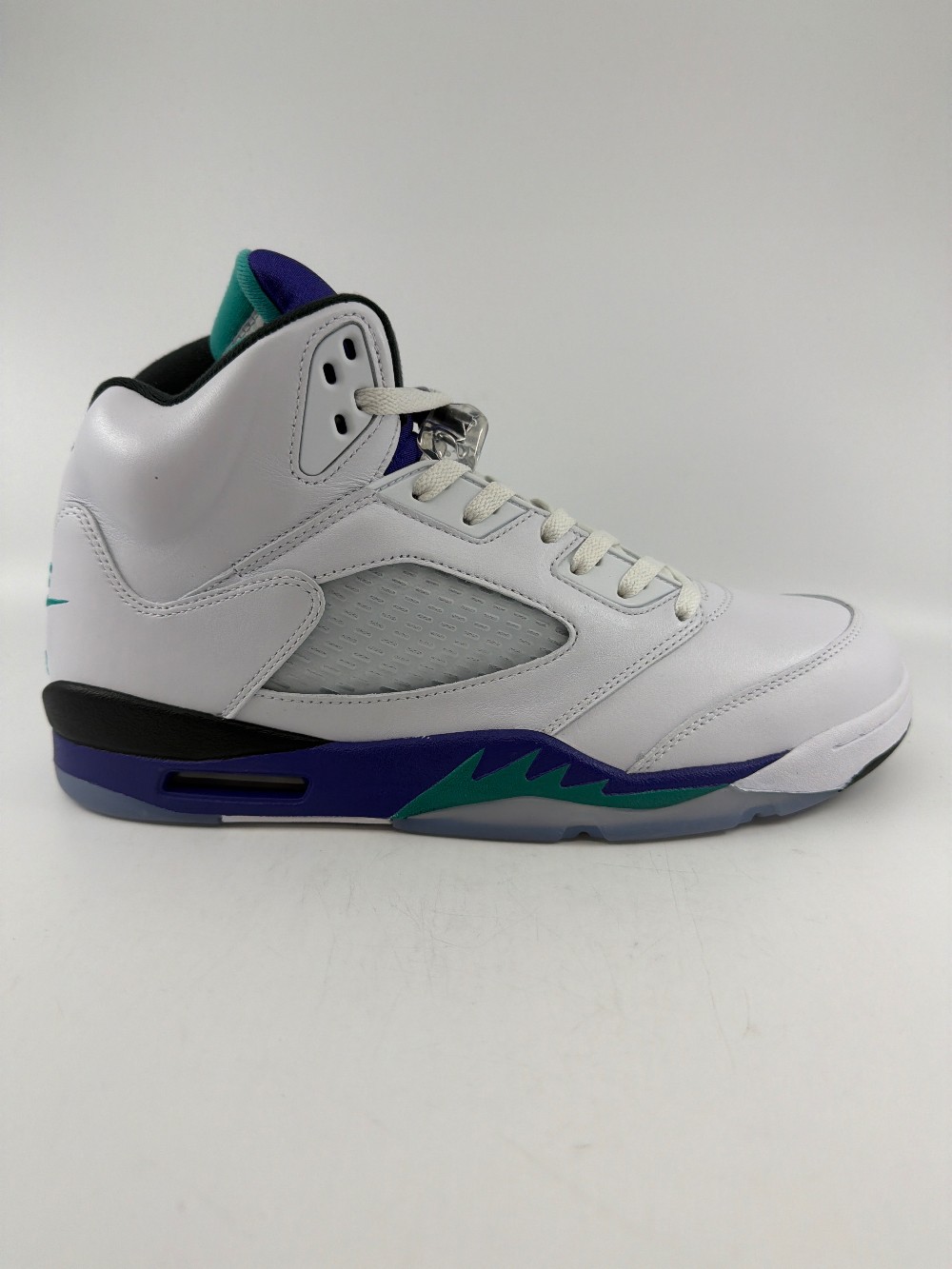 *VNDS* AJ 5 - GRAPE (2025)