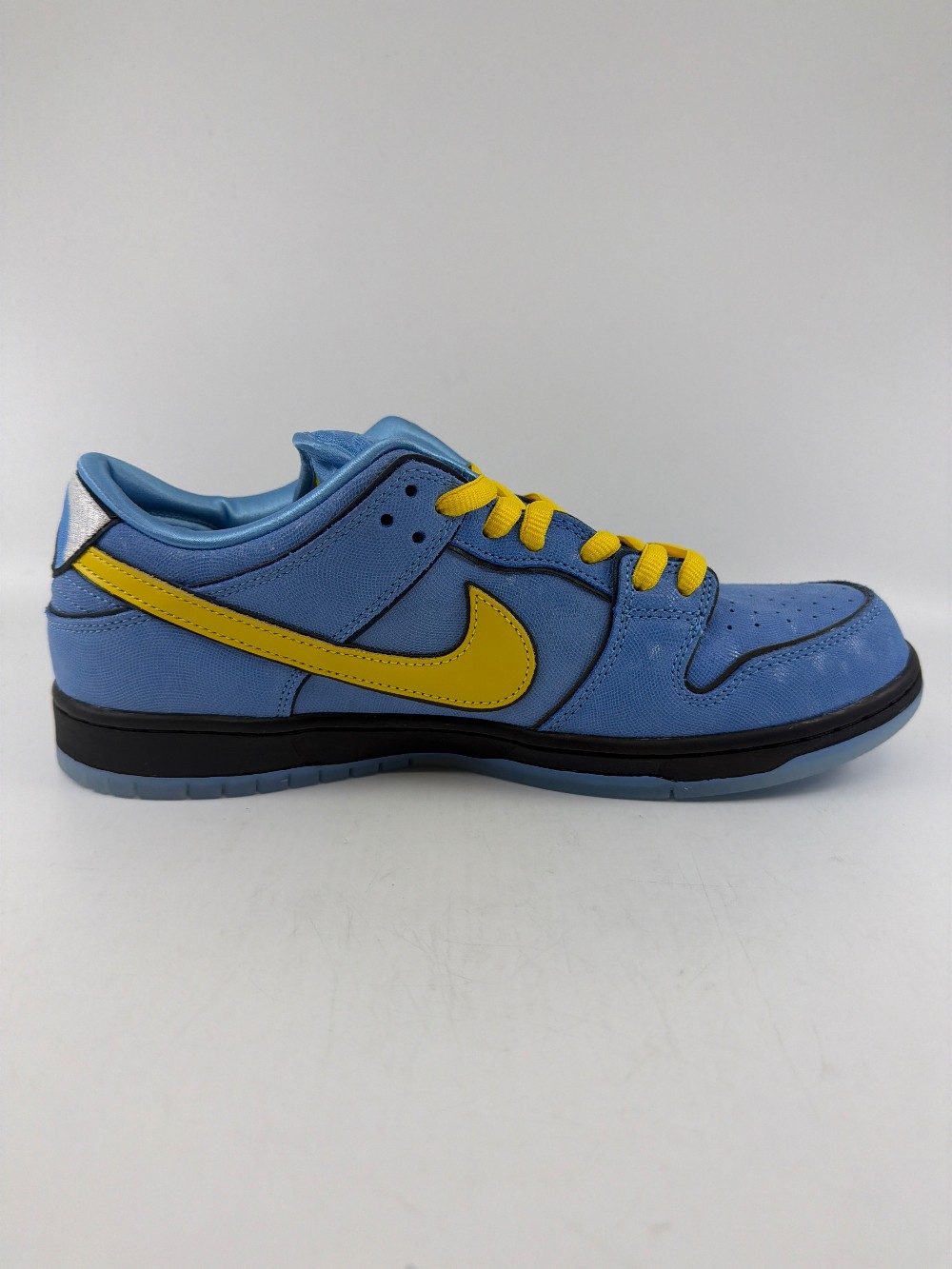 NIKE SB DUNK L0W - THE POWERPUFF GIRLS BUBBLES