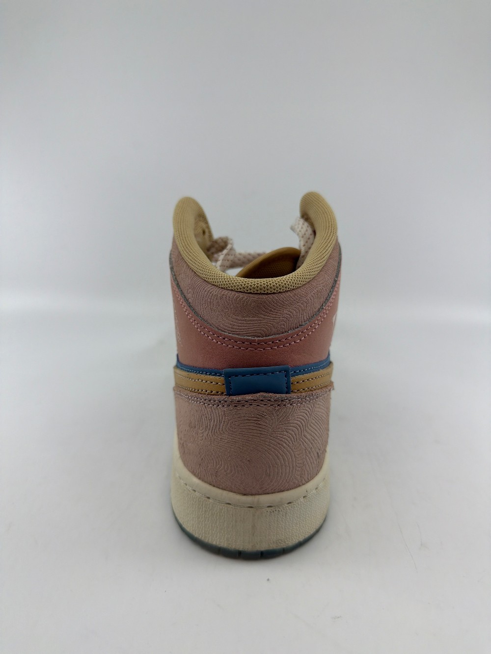 *USED* AJ 1 MID (GS) - ZEN