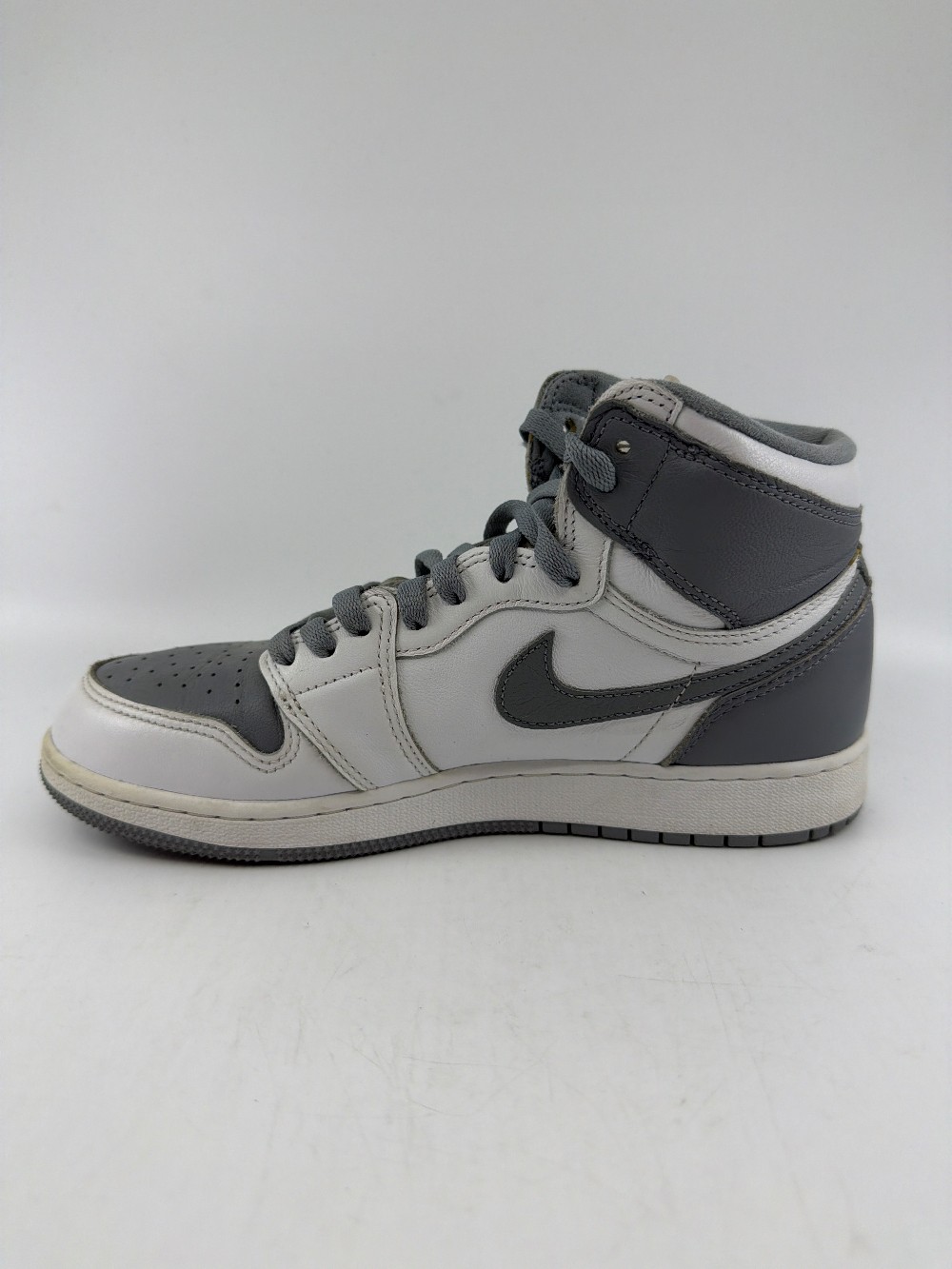 *USED* AJ 1 (GS) - STEALTH