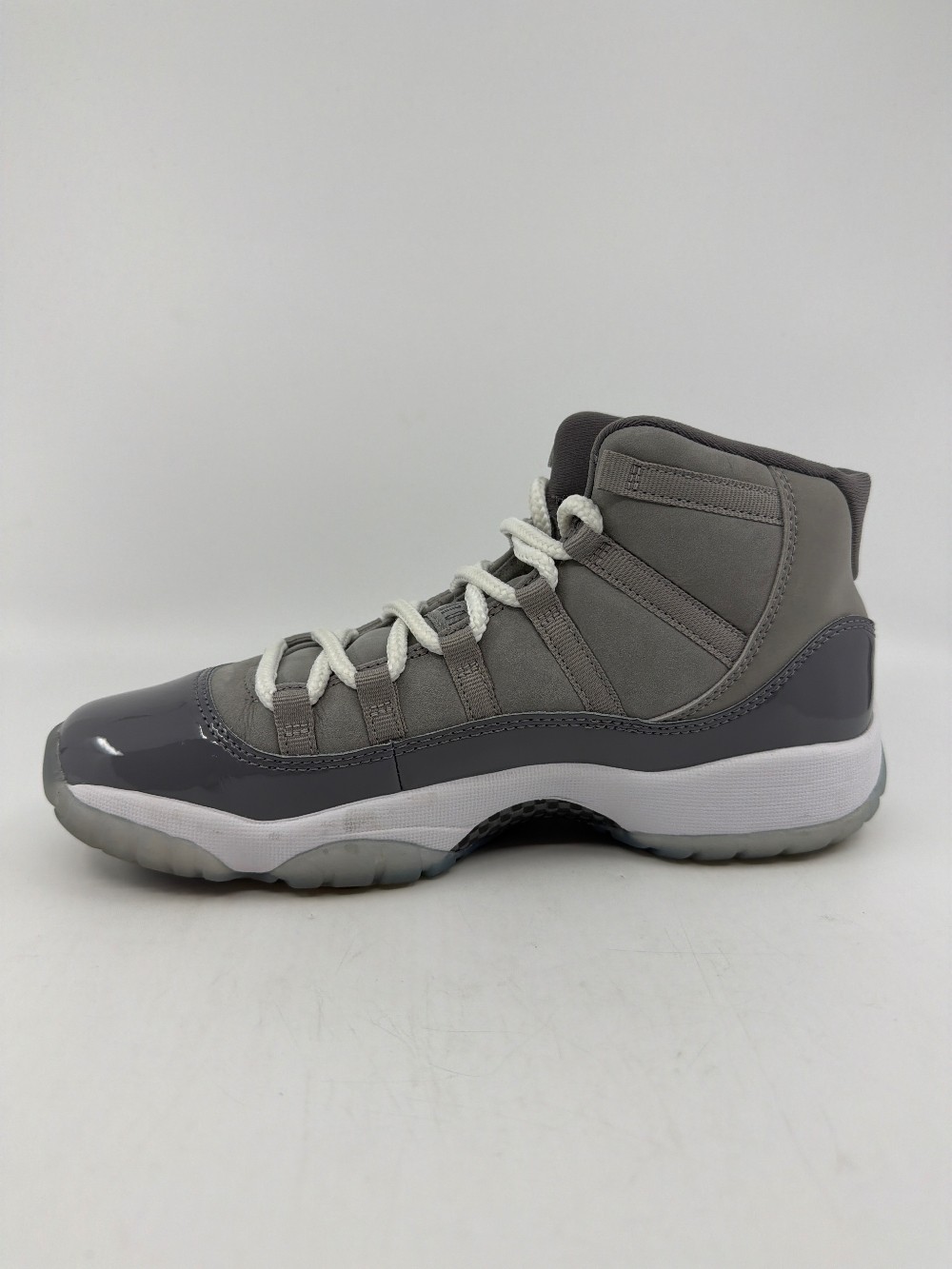 *USED* AJ 11 (GS) - COOL GREY (2021)