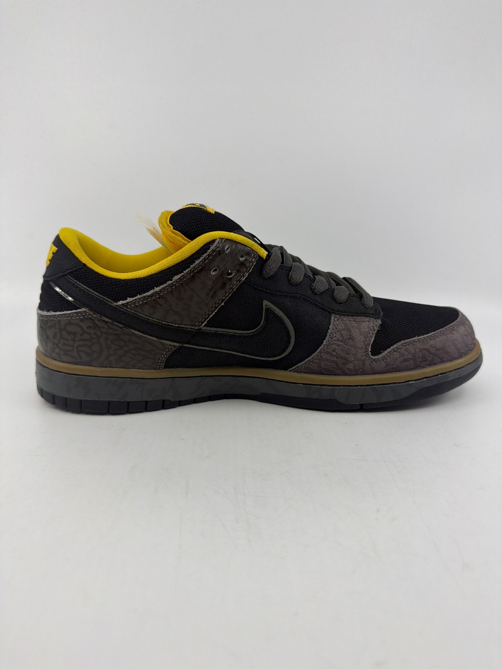 *USED/REP BOX * NIKE SB DUNK LOW - YELLOW CURB