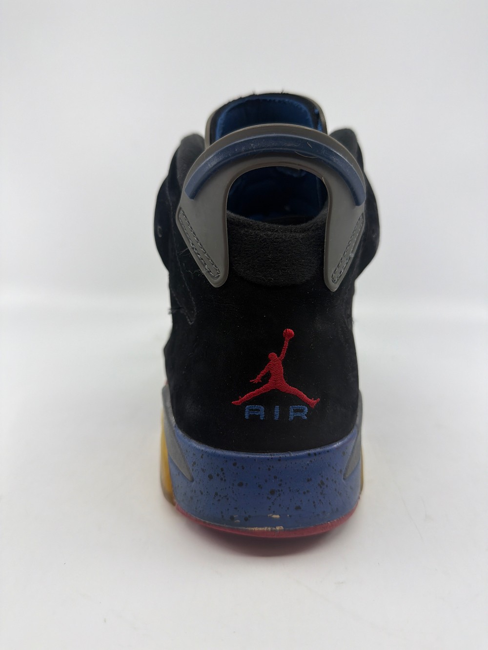 *USED* AJ 6 - PISTONS