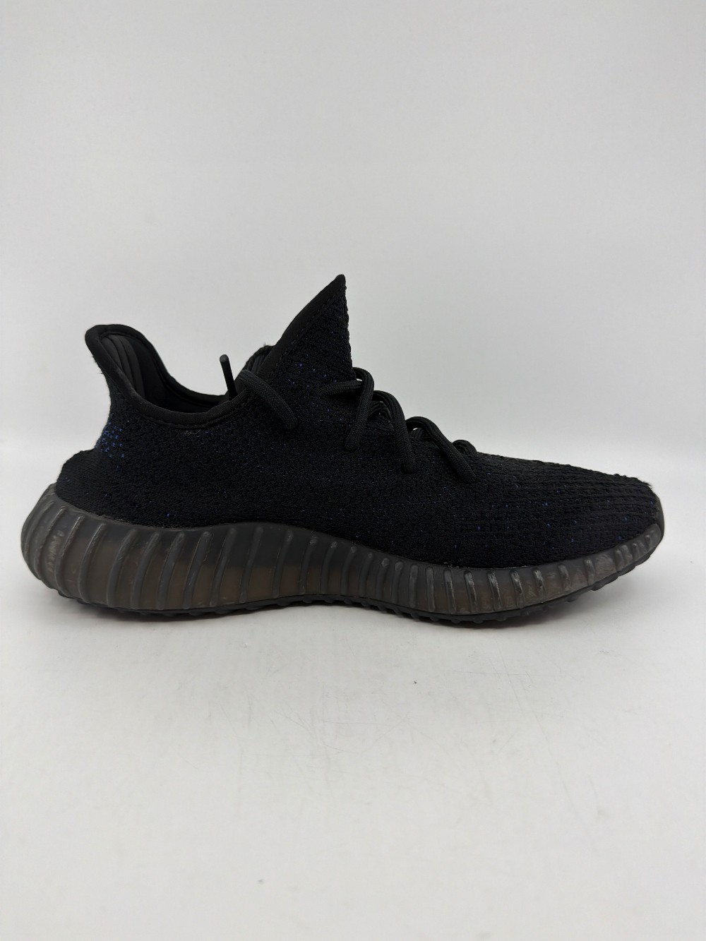 *USED* YEEZY 350 V2 - DAZZLING BLUE