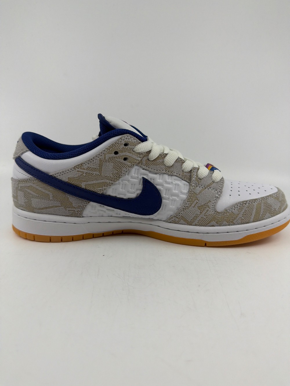 NIKE SB DUNK LOW - RAYSSA LEAL