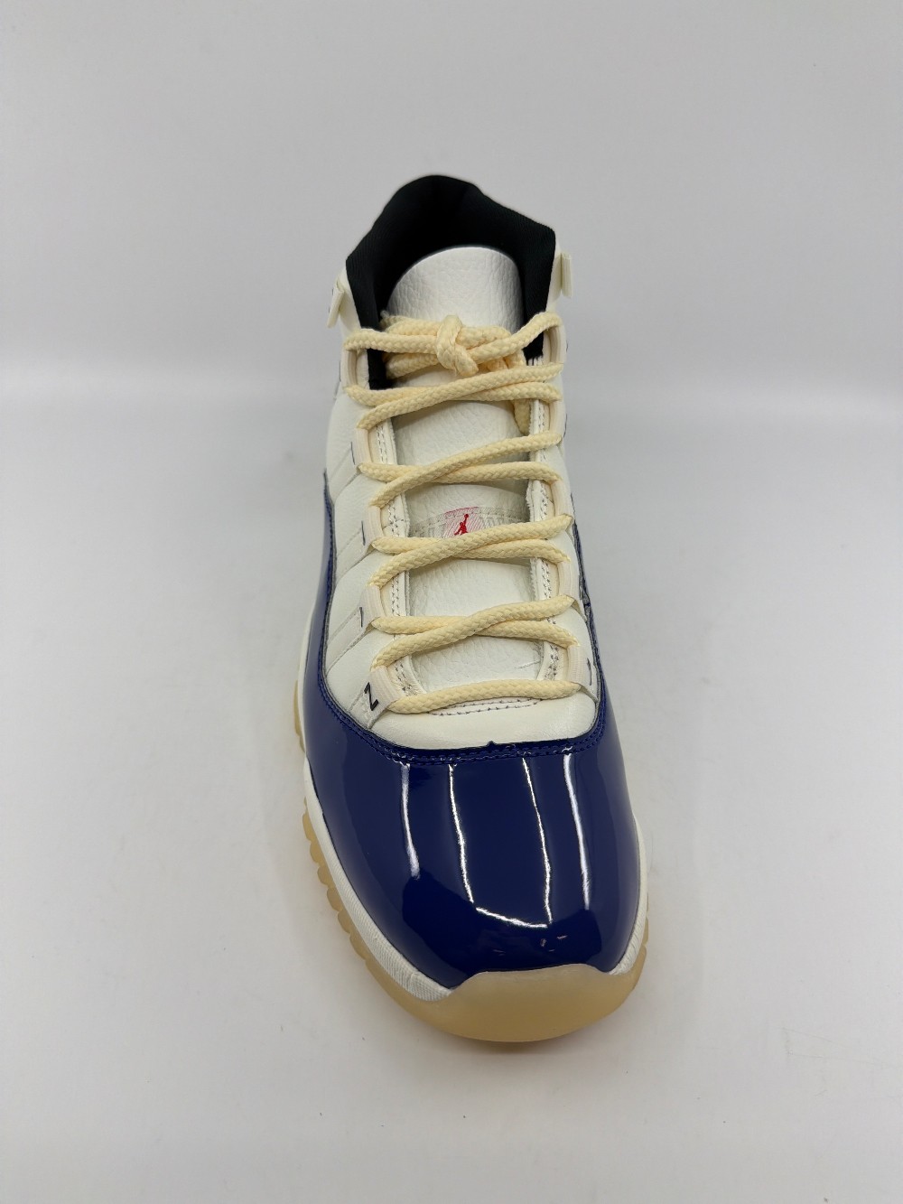 AJ 11 - RARE AIR