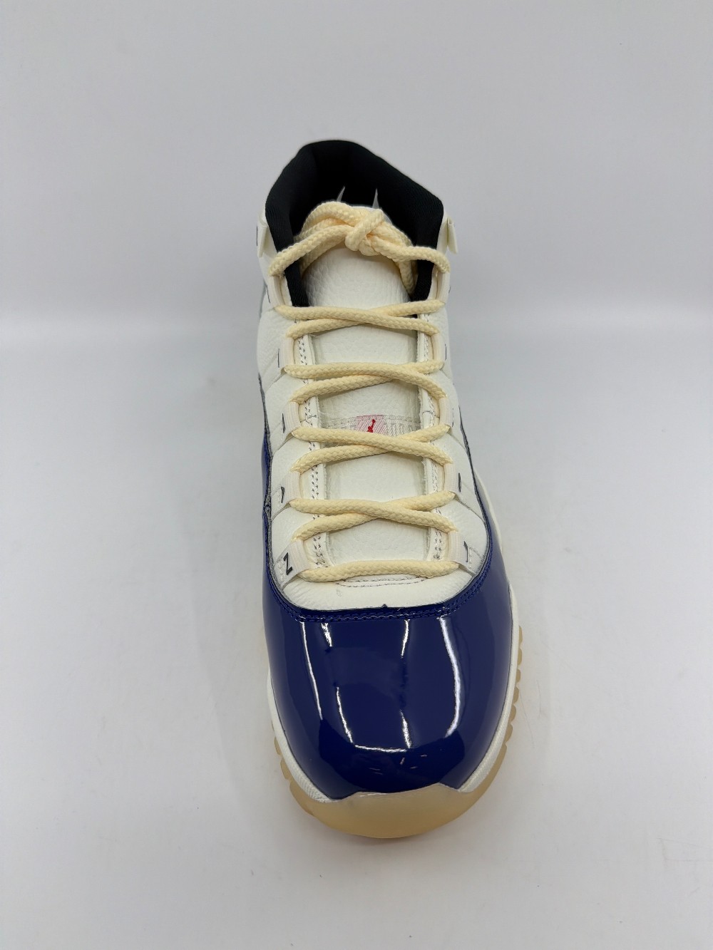 AJ 11 - RARE AIR
