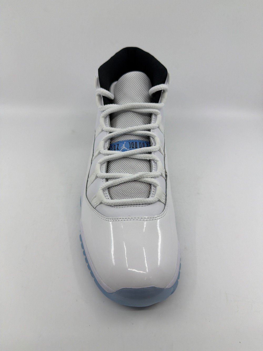 AJ 11 - LEGEND BLUE (2024)