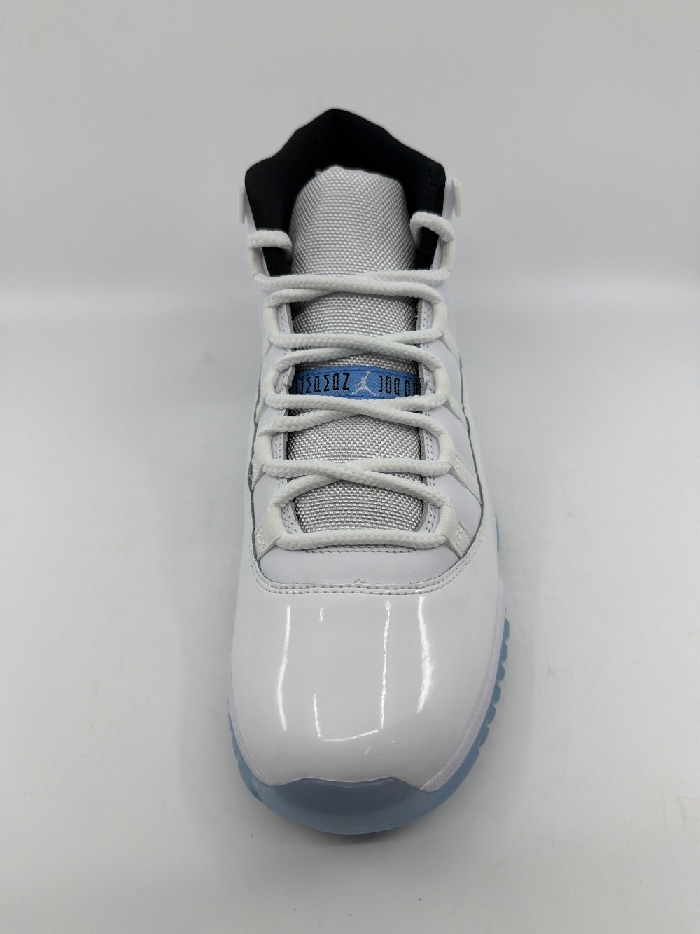 AJ 11 - LEGEND BLUE (2024)
