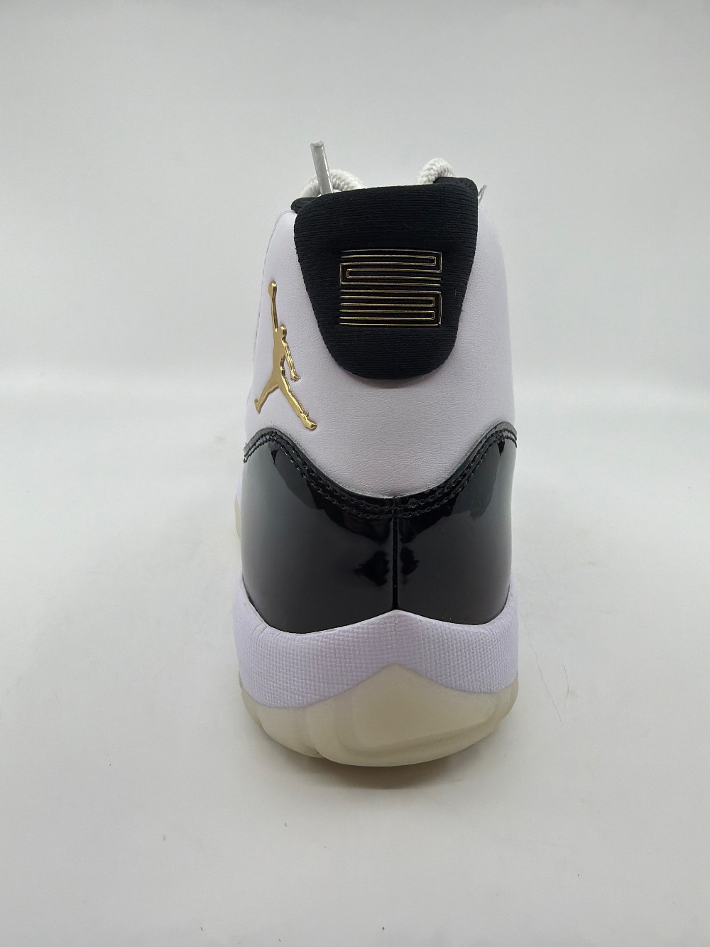 *USED/REP BOX* AJ 11 - DMP GRATITUDE (2023)