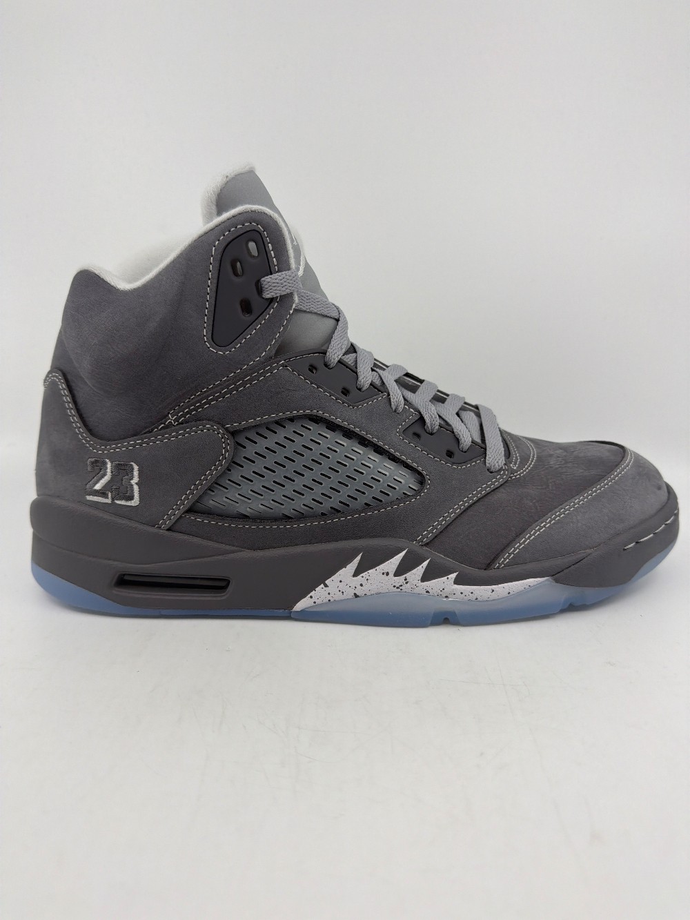 *USED* AJ 5 - WOLF GREY (2026)