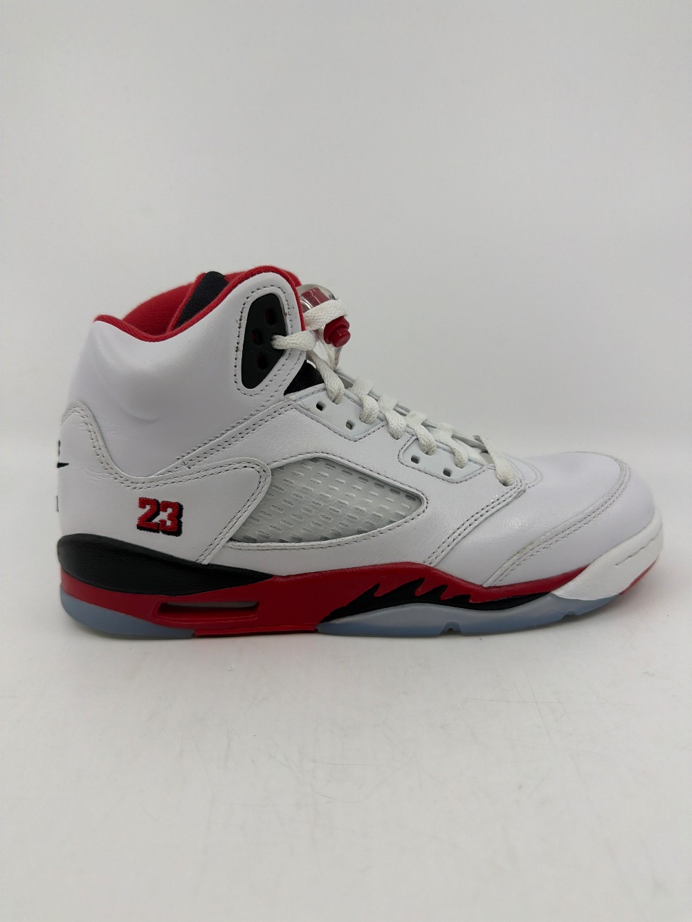 *USED* AJ 5 (GS) - FIRE RED BLACK TONGUE