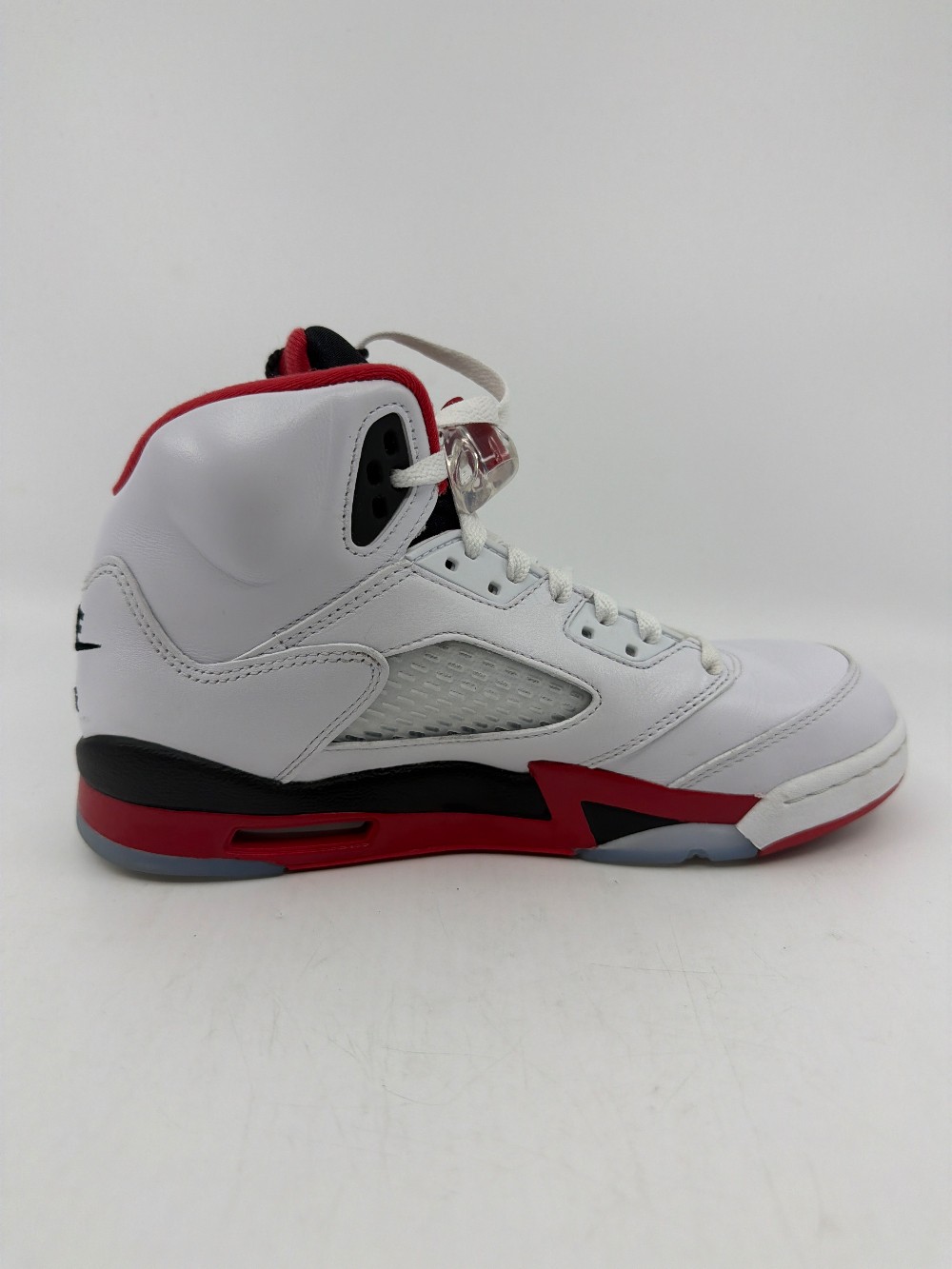 *USED* AJ 5 (GS) - FIRE RED BLACK TONGUE