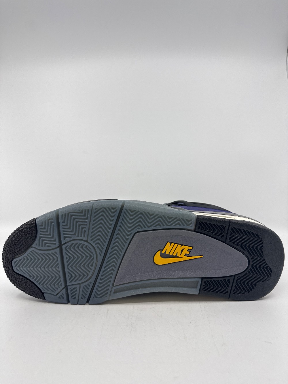 AJ 4 - LAKERS
