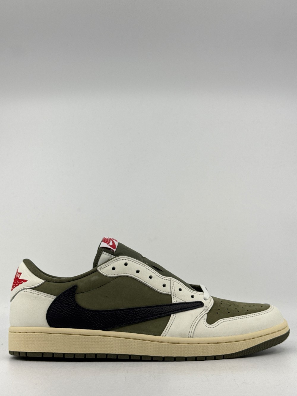 AJ 1 LOW X TRAVIS SCOTT - MEDIUM OLIVE