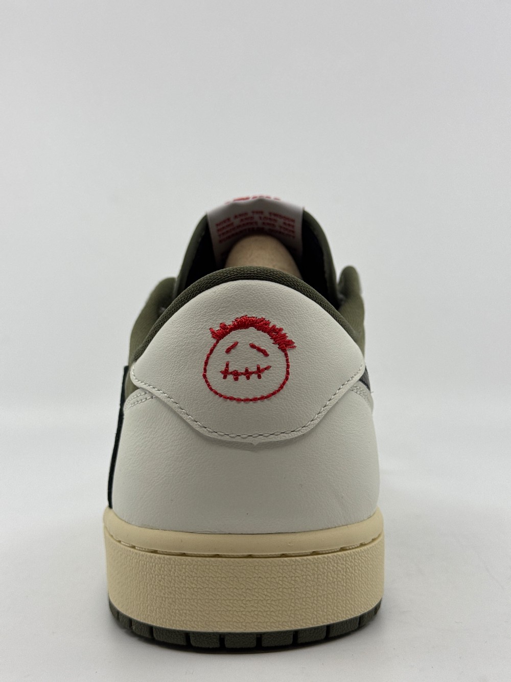 AJ 1 LOW X TRAVIS SCOTT - MEDIUM OLIVE