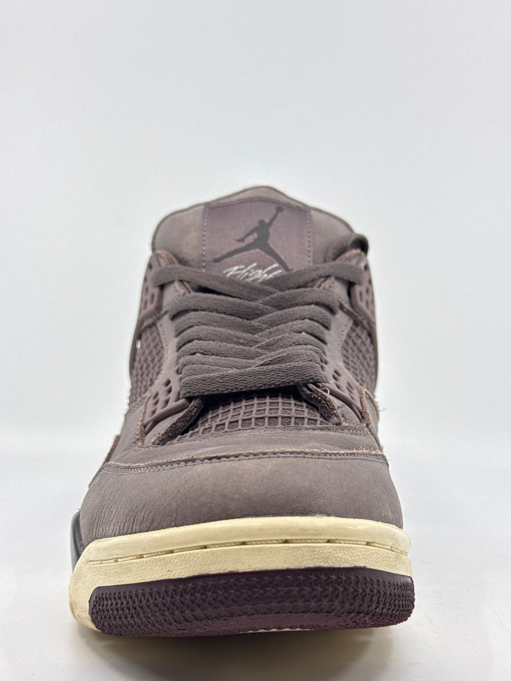 *USED* AJ 4 X A MA MANIERE - VIOLET ORE
