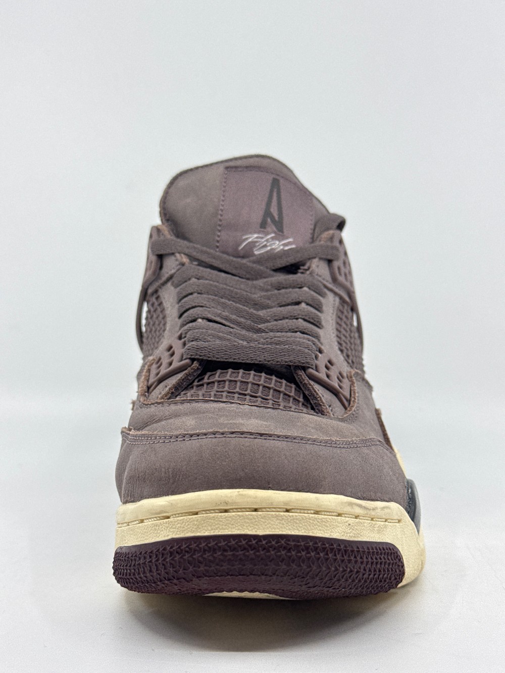 *USED* AJ 4 X A MA MANIERE - VIOLET ORE