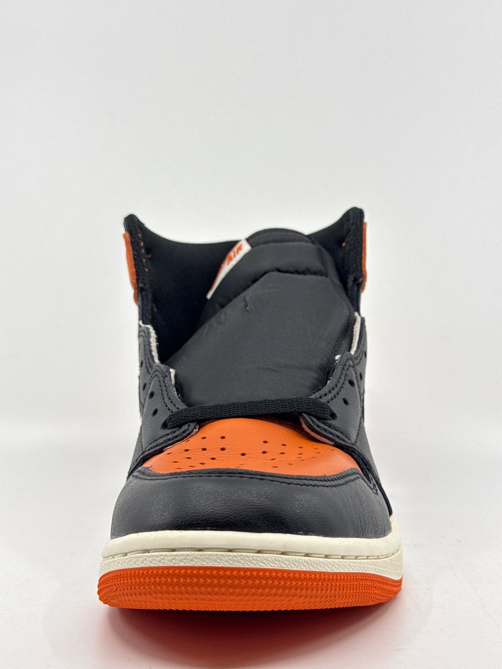 AJ 1 - SHATTERED BACKBOARD (2025)