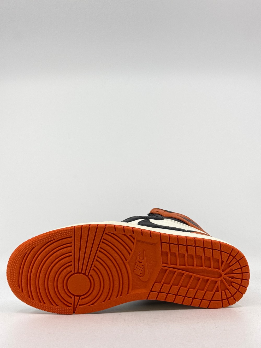 AJ 1 - SHATTERED BACKBOARD (2025)