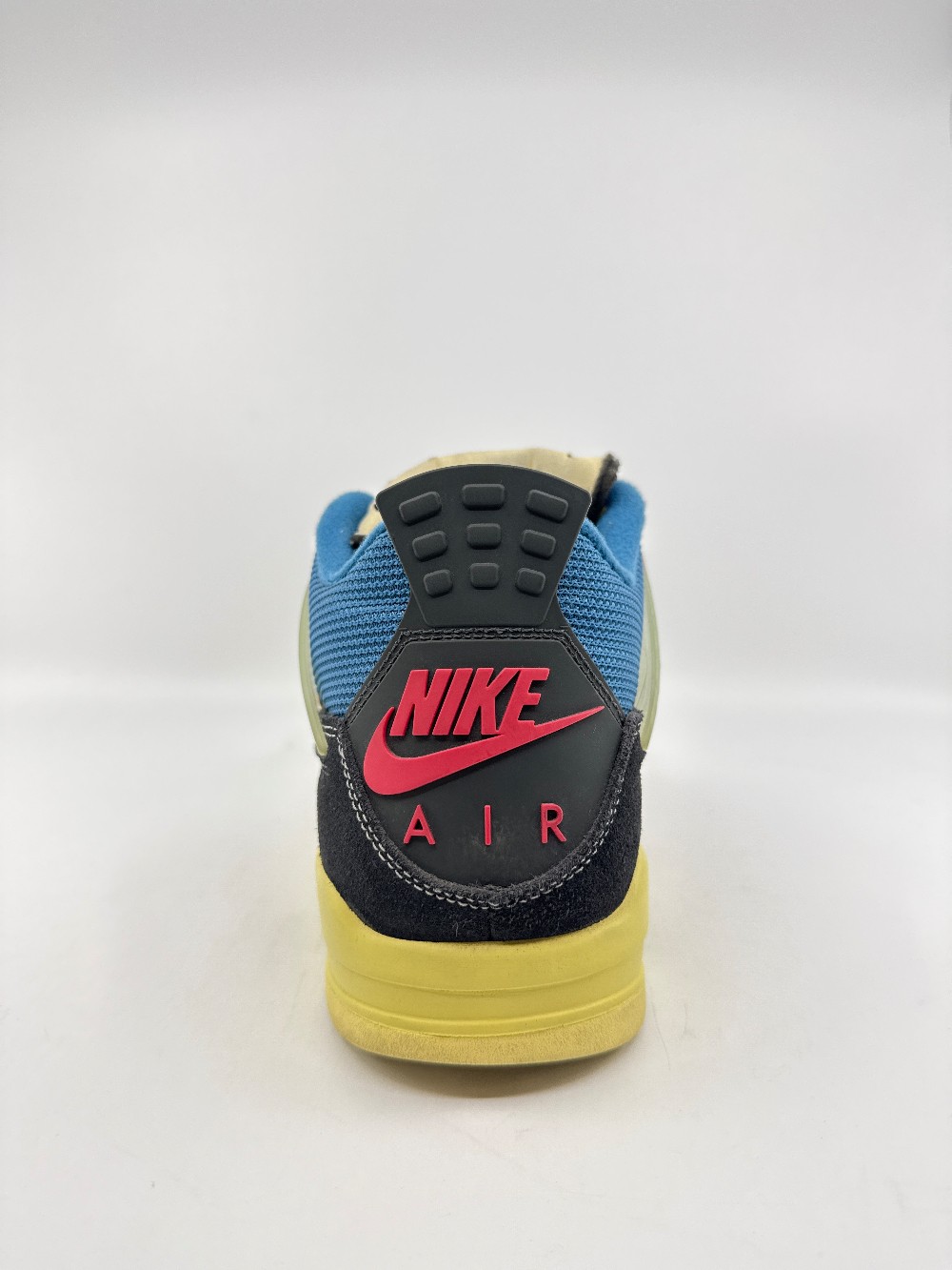 *USED* AJ 4 X UNION - OFF NOIR