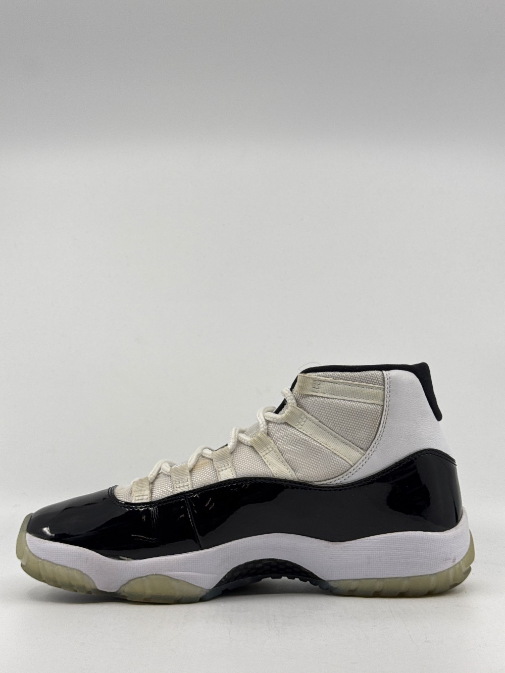 *USED* AJ 11 - CONCORD (2018)